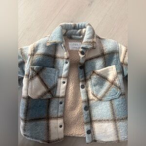 Zara Blue and Cream Plaid Sherpa Jacket / With fleece inside